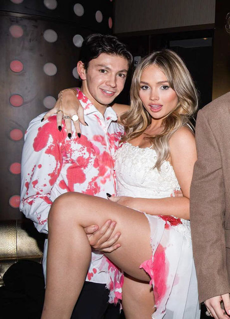 Natalie Alyn Lind art actress photos