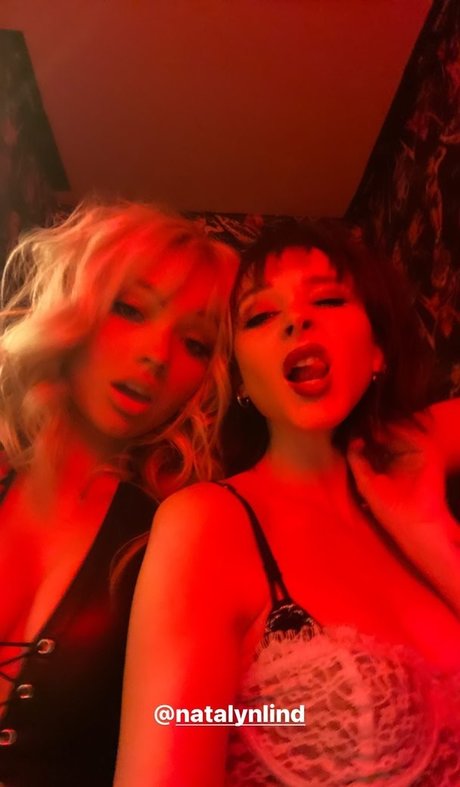 Natalie Alyn Lind pornstar high quality gallery