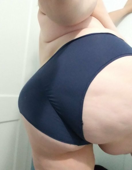 dannielllove sex model picture