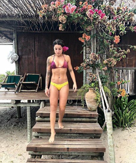 Leticia Bufoni pornstar best photo