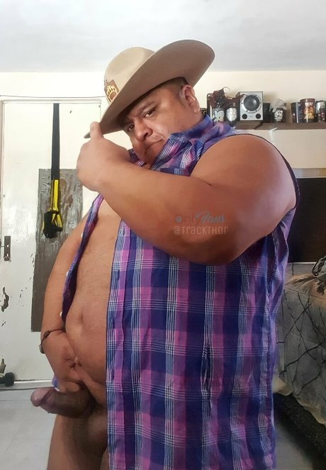 trackthor star porn pics