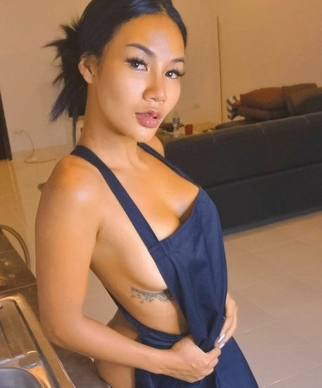 Reeno Ploy free actress archive