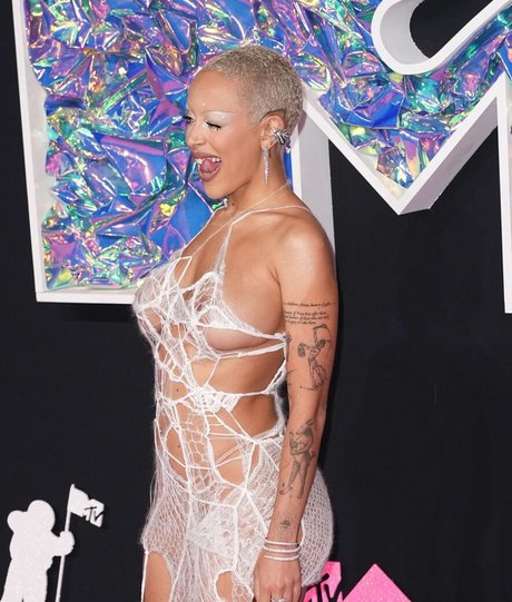 Doja Cat star top img