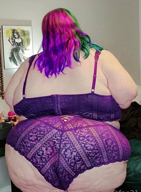 trixiefae21 star nudes photo