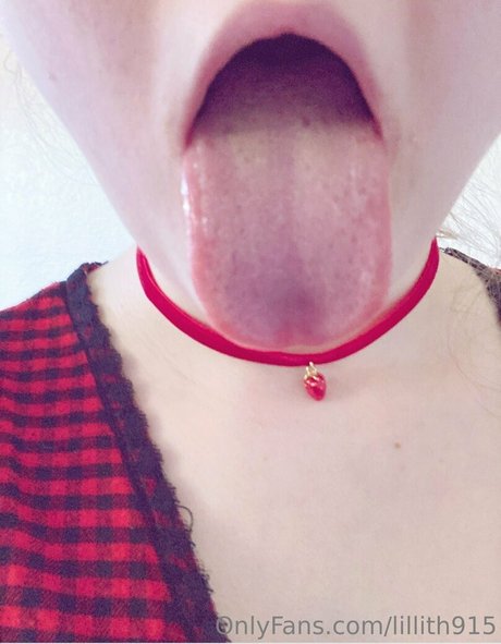 lillith915 art model picture