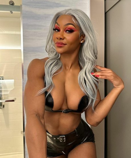 Jade Cargill hot model picture