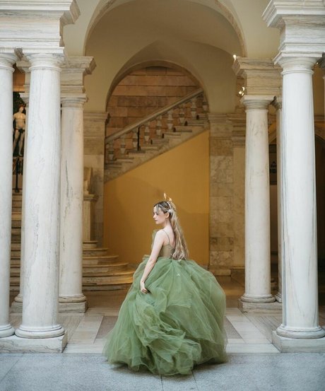 queen astraea star perfect galleries