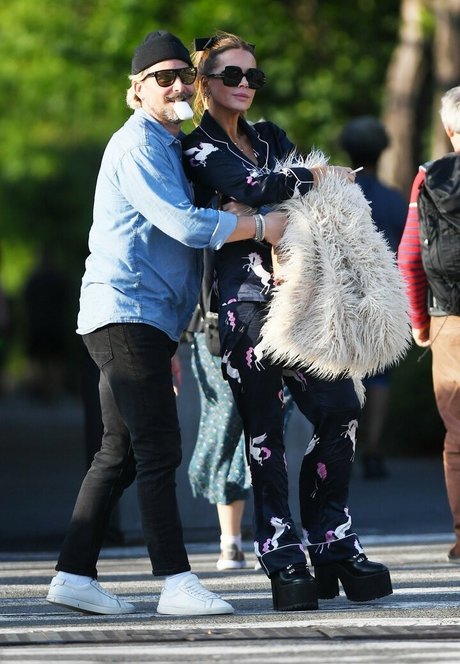 lesbian anal onlyfans pretty galleries