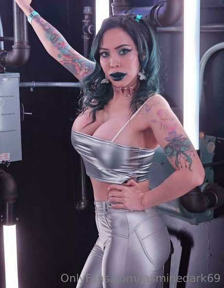 jasminedark69 Quick model image