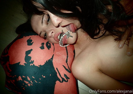 alexjanai star xxx galleries