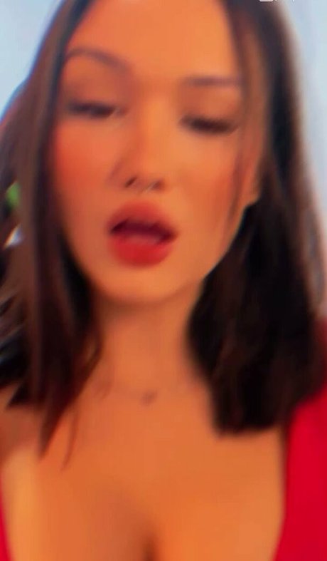 Bella SC naked pornstar img