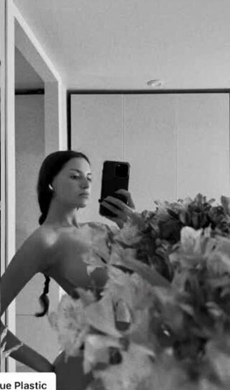 Rita Flores star pornographic img