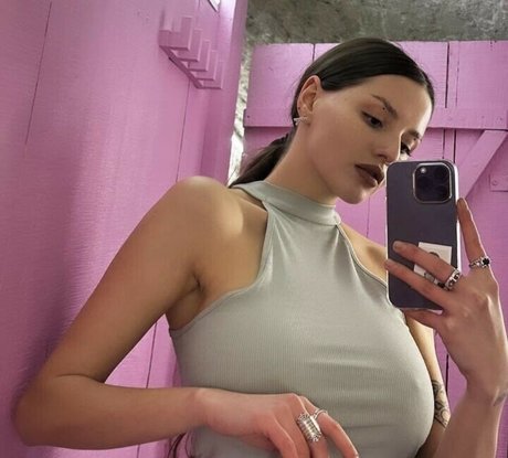 Rita Flores exclusive actress pictures