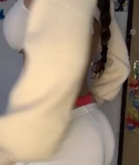 danikit model hot pic