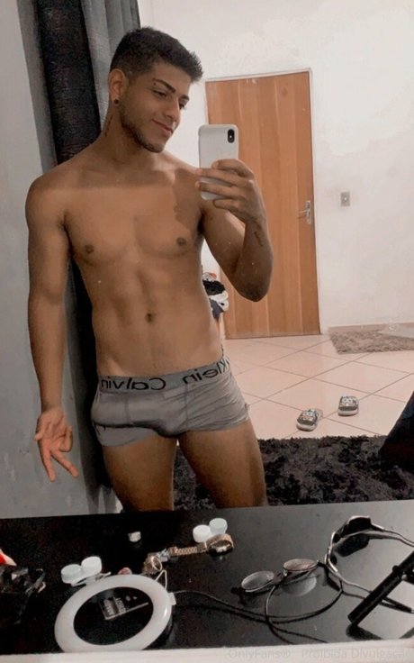 naked nude onlyfans naked pic