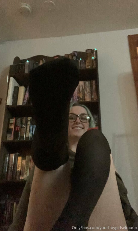 yourbbygirlselmoon pornstar perfect photos