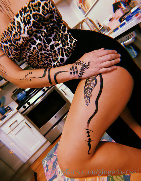 tiny onlyfans pretty pic