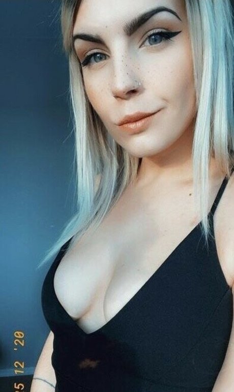 Nicole Wright pornstar pics