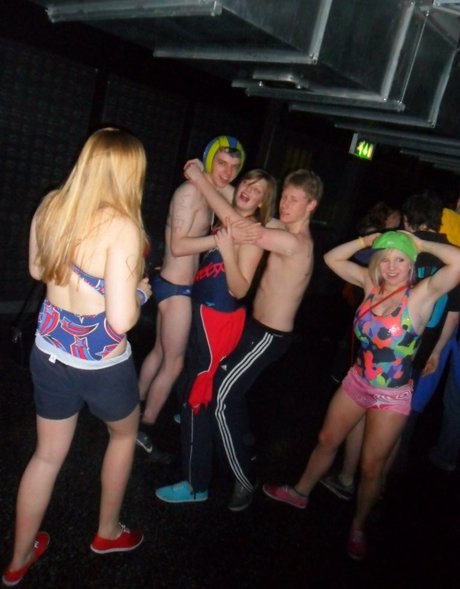 naked girls onlyfans pornographic pics