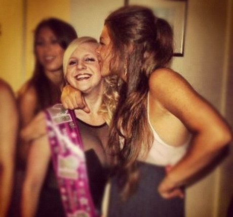 Katy Yardley model pretty pics