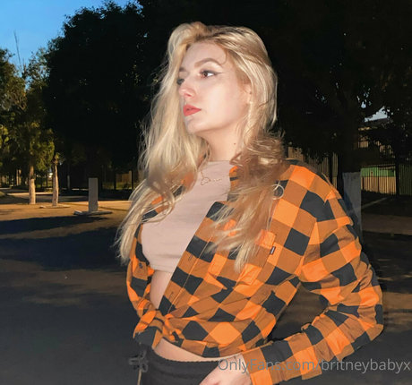 britneybabyx model hd picture