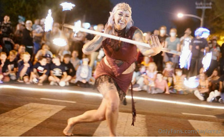 taylorraz adult model photos