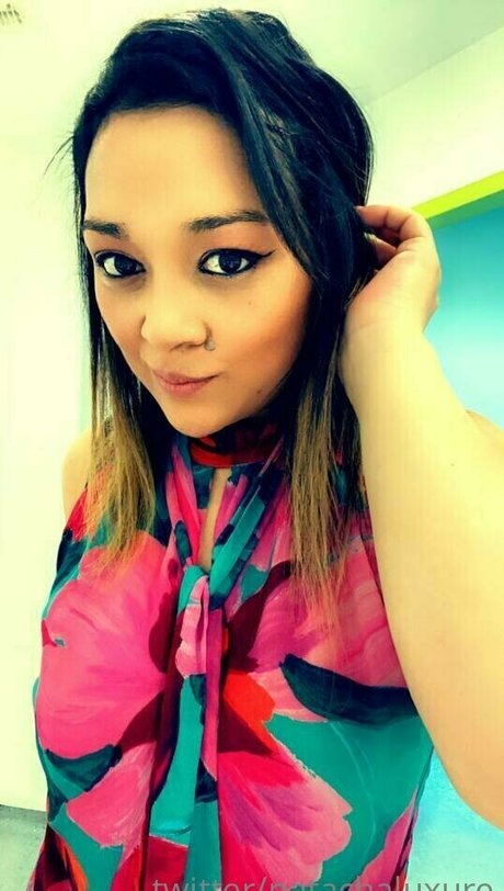 natachaluxure star hd images