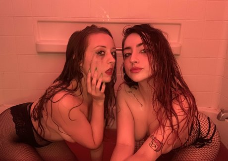 neoma moon pornstar nice photos