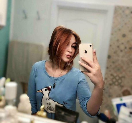 alisabriz model best image