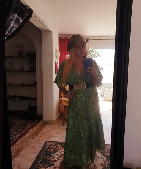 hot naked onlyfans pornographic archive