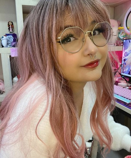 Nathye beautiful actress archive