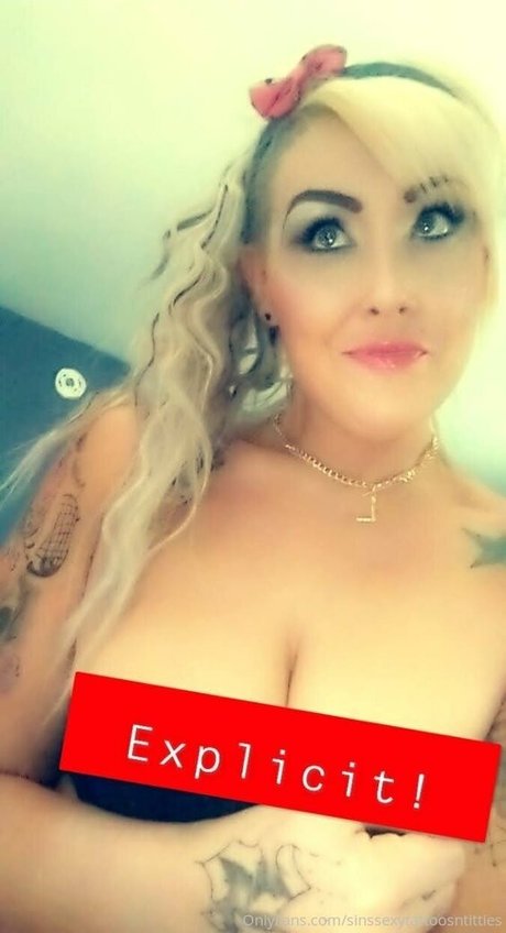 sinssexytattoosntitties porn model picture