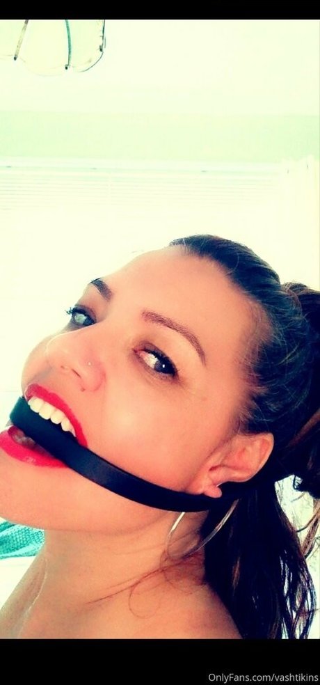 vashtikins model porn img