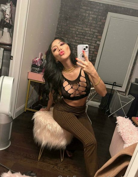 dreabuns high quality actress photo