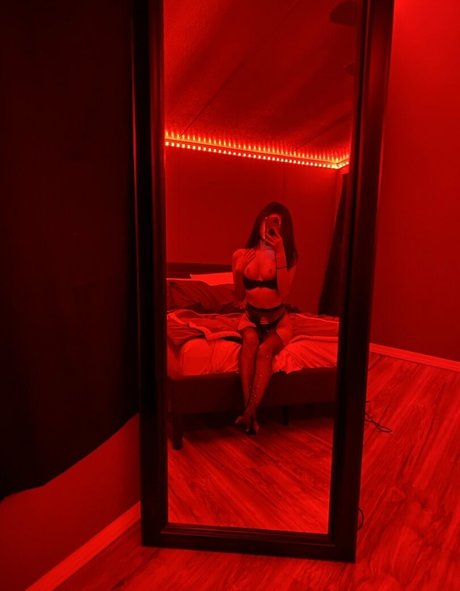 luxurypetite perfect pornstar archive