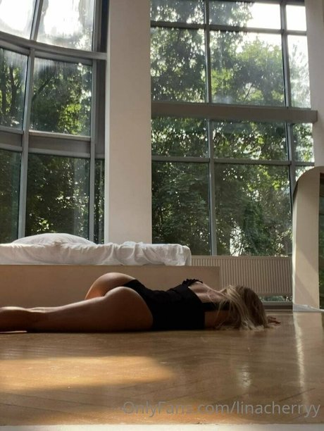 linacherryy best model photos