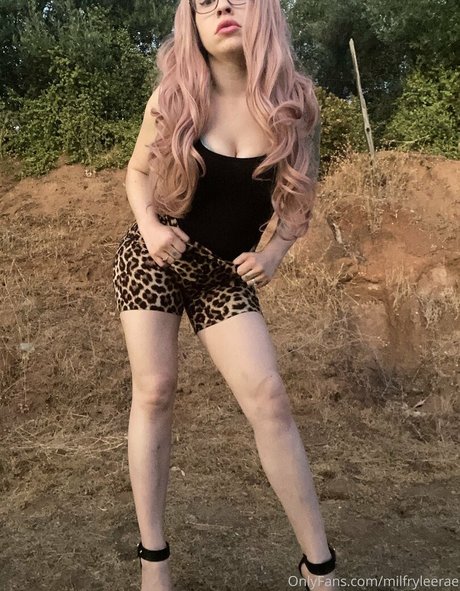 milfryleerae star porn pic