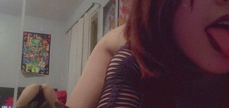 lilbbysky naked actress pic