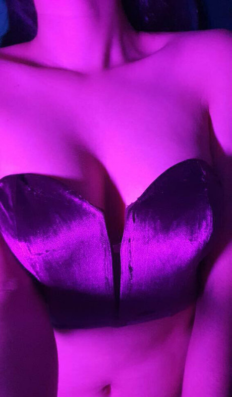 naughtylacee xxx model galleries