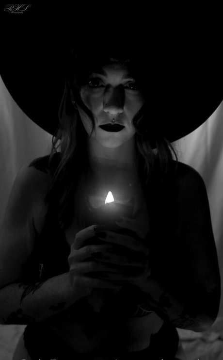 mourning glory adult model picture