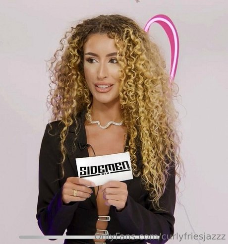 curlyfriesjazzz porn star galleries