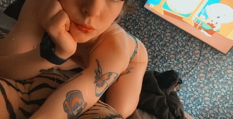 neonalice333 adult actress galleries