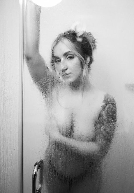 shemale fucks girl onlyfans exclusive gallery