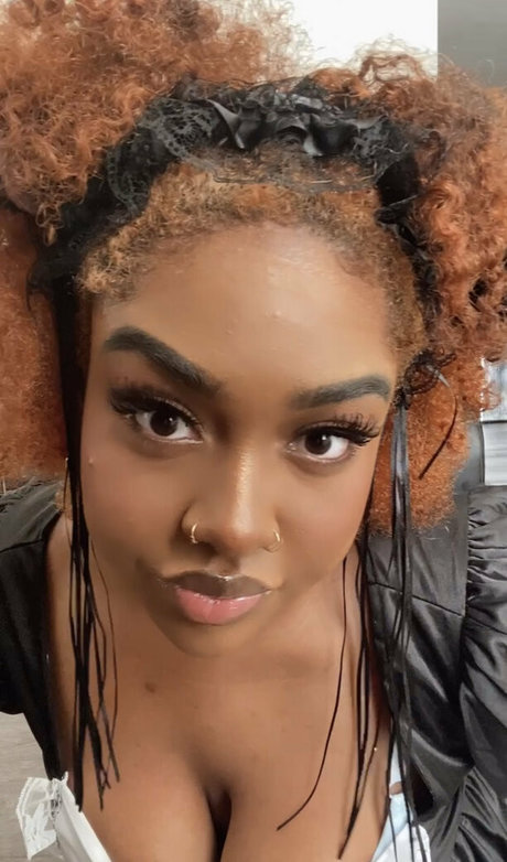 busty mature onlyfans beautiful xxx galleries