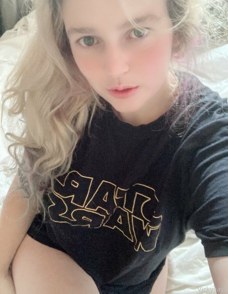 vickyjjay free actress pics