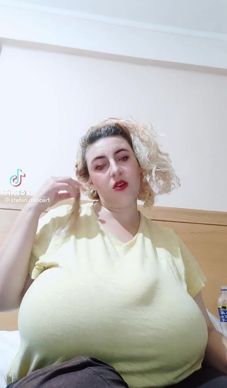 Nona Sokolova star erotic pic