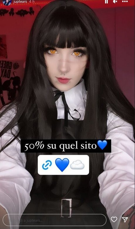 Juptears naked star images