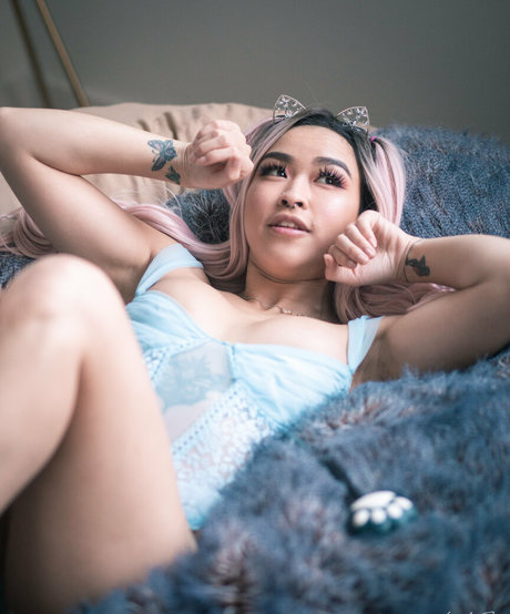 mochii xo pornstar sexy images