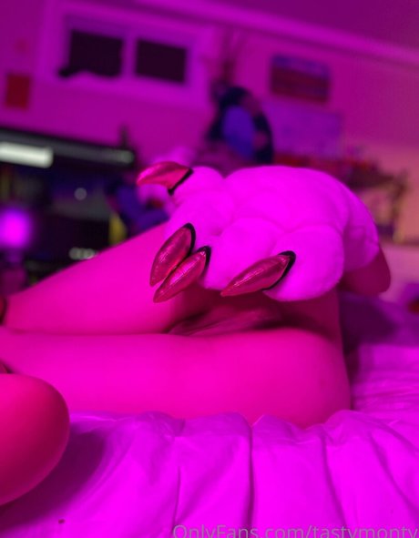 tastymonty perfect pornstar pics