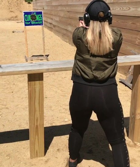 Lizzy Maguire erotic model gallery